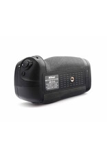 Nikon Nikon MB-D18 Vertical Battery Grip (D850)   A6082506