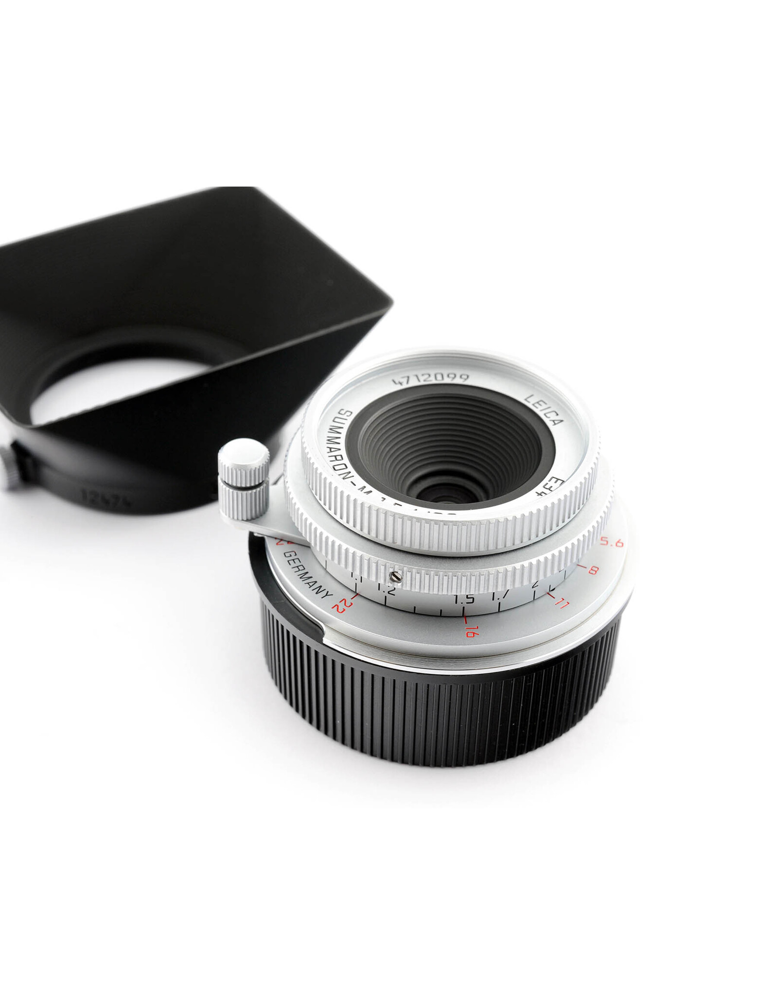 Leica Leica 28mm f5.6 Summaron-M ASPH Silver    A6090211