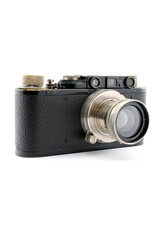 Leica Leica II (Model D) Black with 5cm f2 Summar Nickel    A6092101
