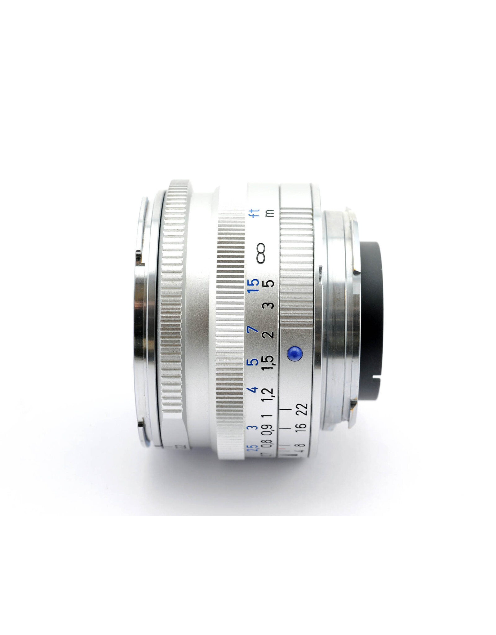 Zeiss Zeiss 35mm f2.8 C-Biogon ZMT* Silver    A6090203
