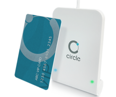 AB Circle CIR315A-01: Conector USB tipo A con ranura SAM (estándar)