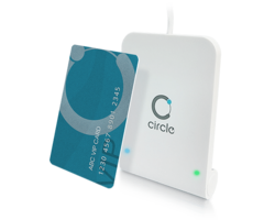 AB Circle CIR315A-01: Conector USB tipo A con ranura SAM (estándar)