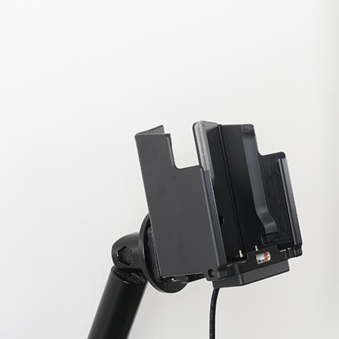 BRODIT 712441 - Brodit, Titular activo