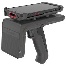 RFID reader with high tag reading rate