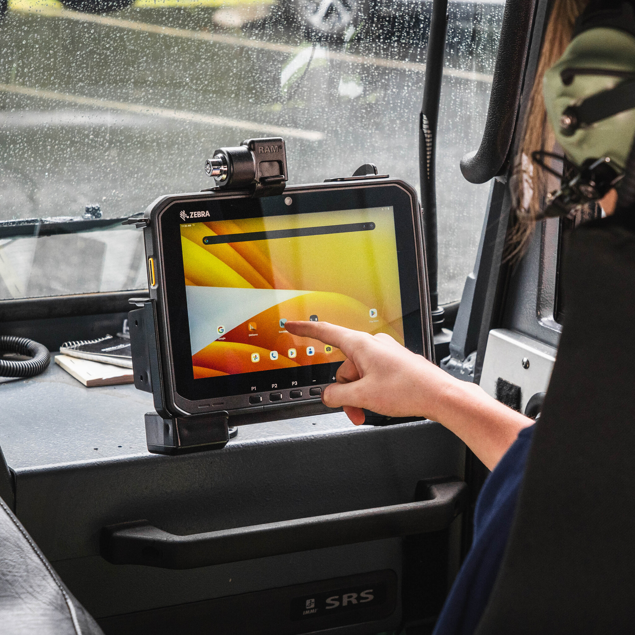 RAM-HOL-ZE25LU - RAM Mounts Form-Fit Holder (with Key Lock) for Zebra ET60/65