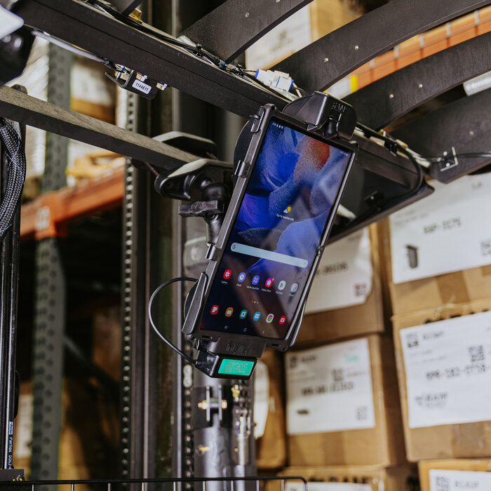 RAM-GDS-DOCK-SAM78CPU - Este soporte RAM Mounts GDS Tough-Dock (con pestillo) es compatible con las Samsung Tab S7 FE (SM-T736B), S7+ (SM-T970 de 12,4"), S8+, S9 FE+, S9+ y S10+ con funda protectora IntelliSkin Next Gen. El soporte se alimenta mediante un