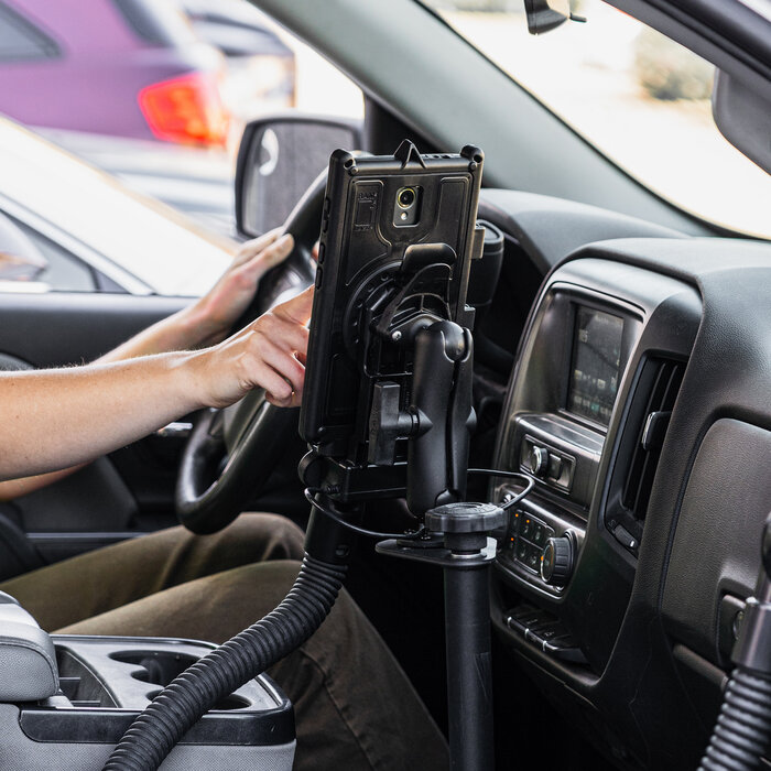 RAM-GDS-SKIN-SAM90-NG – Diese RAM Mounts GDS IntelliSkin Next Gen Schutzhülle wurde speziell für das Samsung Galaxy Tab Active5 entwickelt und bietet zuverlässigen Schutz in Kombination mit praktischer Ladefunktion. Der integrierte GDS-Anschluss befindet