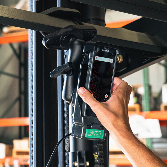 RAM MOUNT RAM-GDS-DOCKL-V15-CU RAM montiert GDS Powered Locking Vehicle Dock für Honeywell CT37 (in IntelliSkin Schutzhülle) - USB-C-Netzteil - 2-Loch AMPS - GDS-Technologie