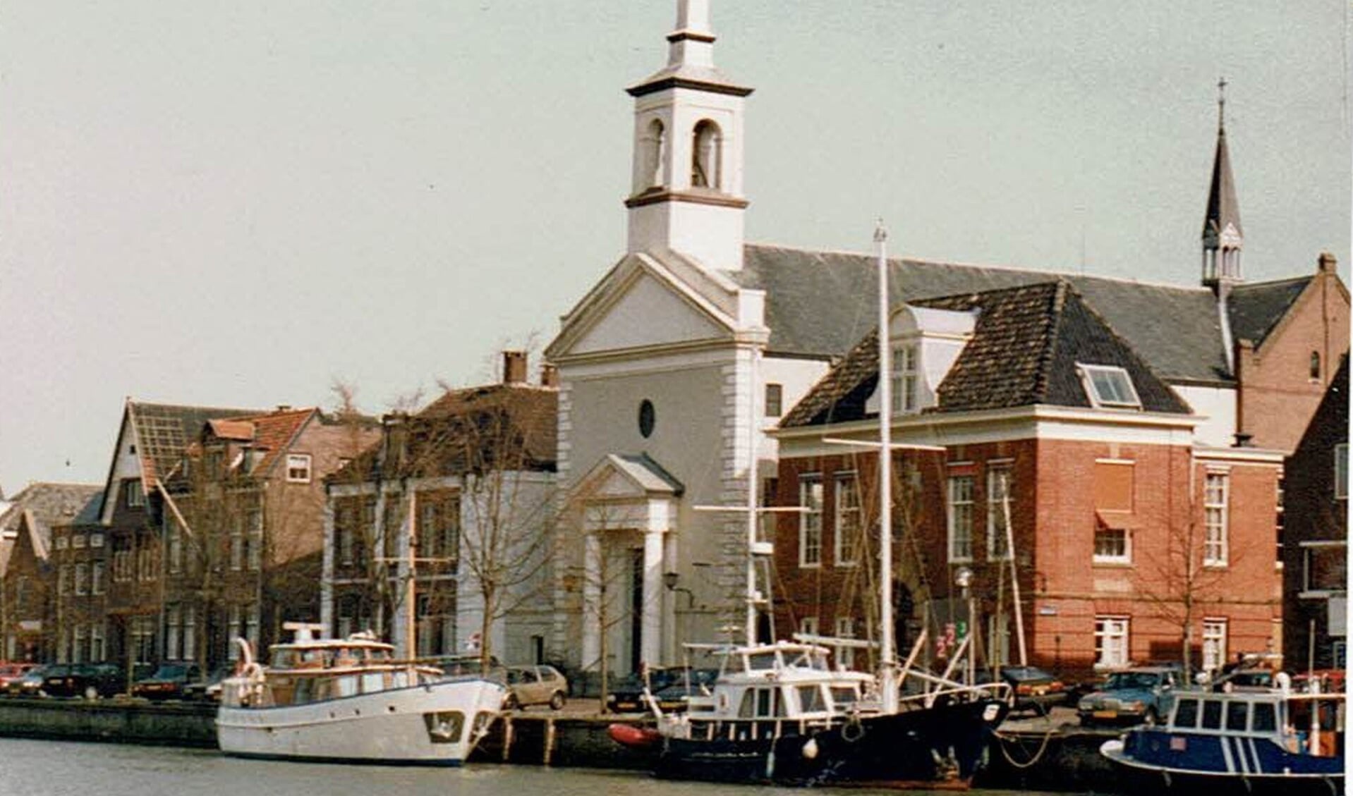 Winters mini-retreat in magische St. Nicolaas kerk in Muiden