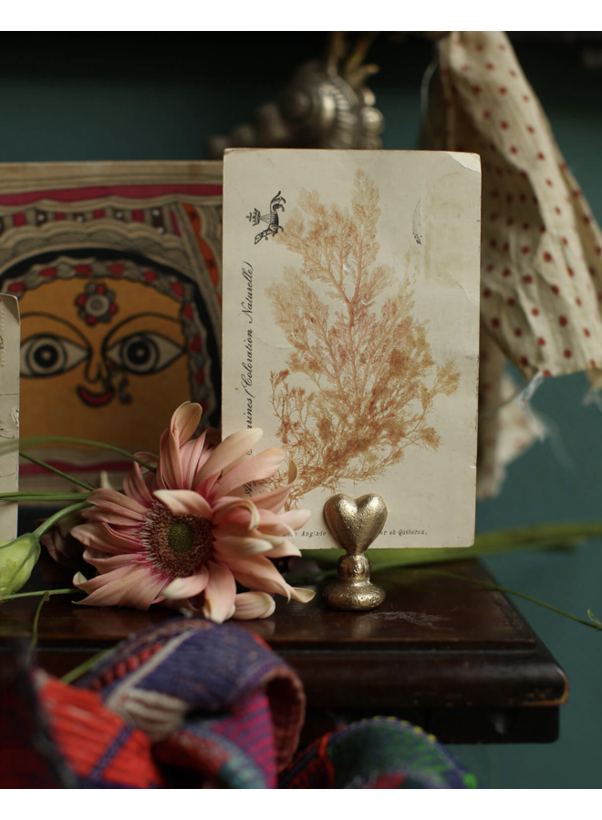 Holly Heart Card Holder, Doing Goods