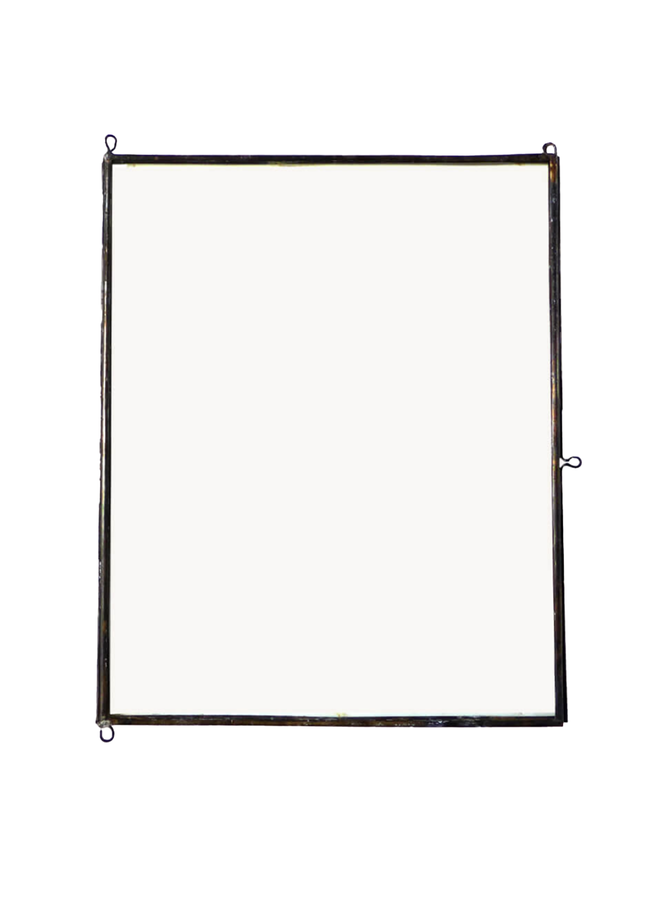 Flat Frame Polaroid Black Doing Goods