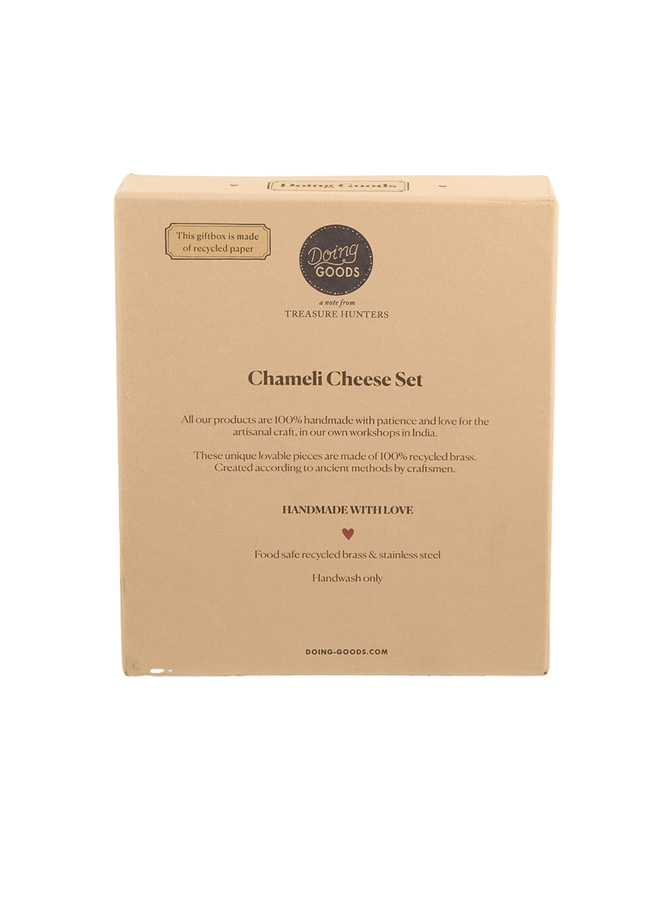 Chameli Cheese Set in Giftbox Doing Goods