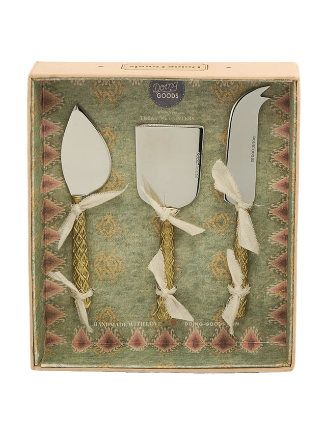 Chameli Cheese Set in Giftbox Doing Goods