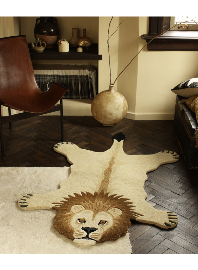 Moody Lion Rug Large Doing Goods