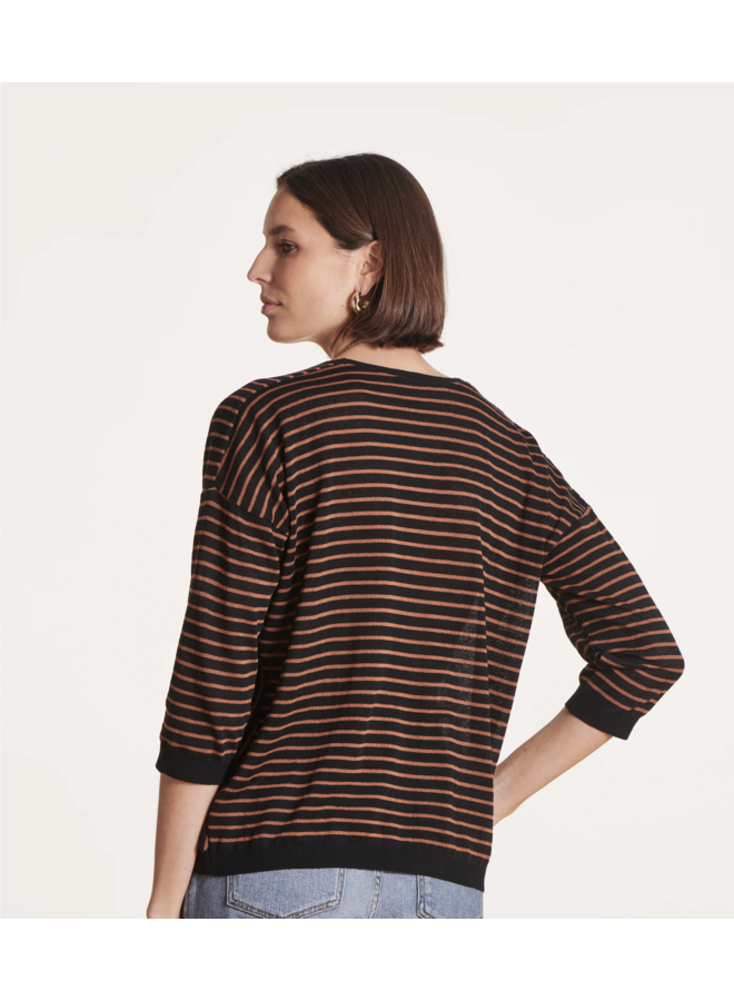 FH-PU-DANAEE-R Pull Noir/ Coco La Fee Maraboutee