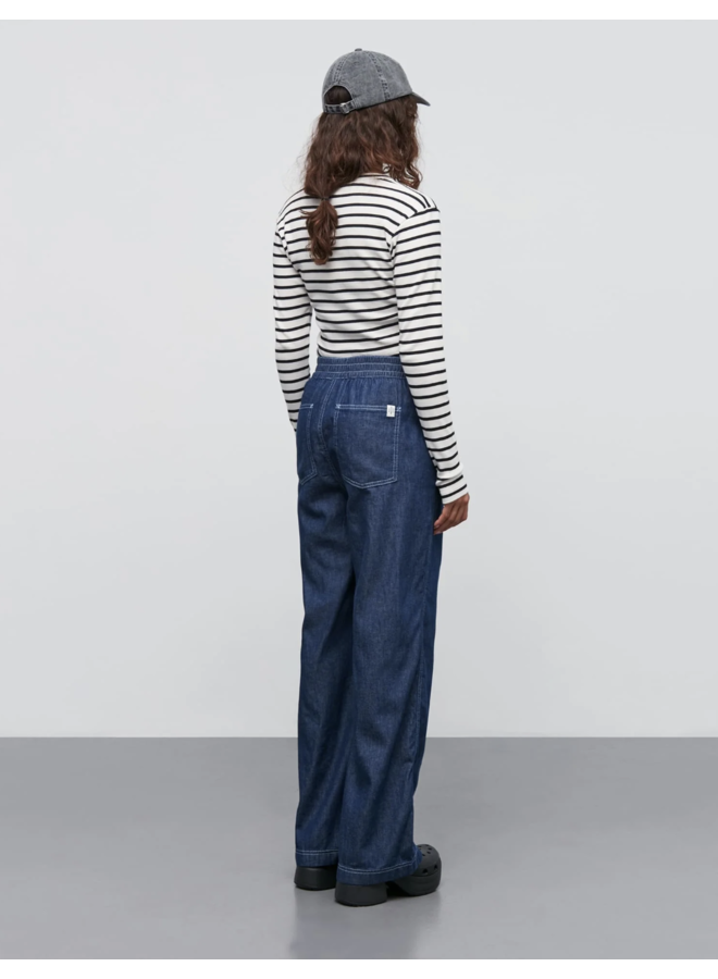 2x2 Cotton Stripe Tuba Tee LS Vanilla/ Black Mads Nørgaard