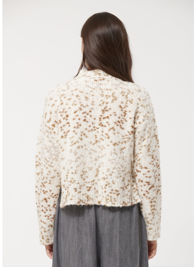 Humility Kisom Pullover Ecru/ Champagne