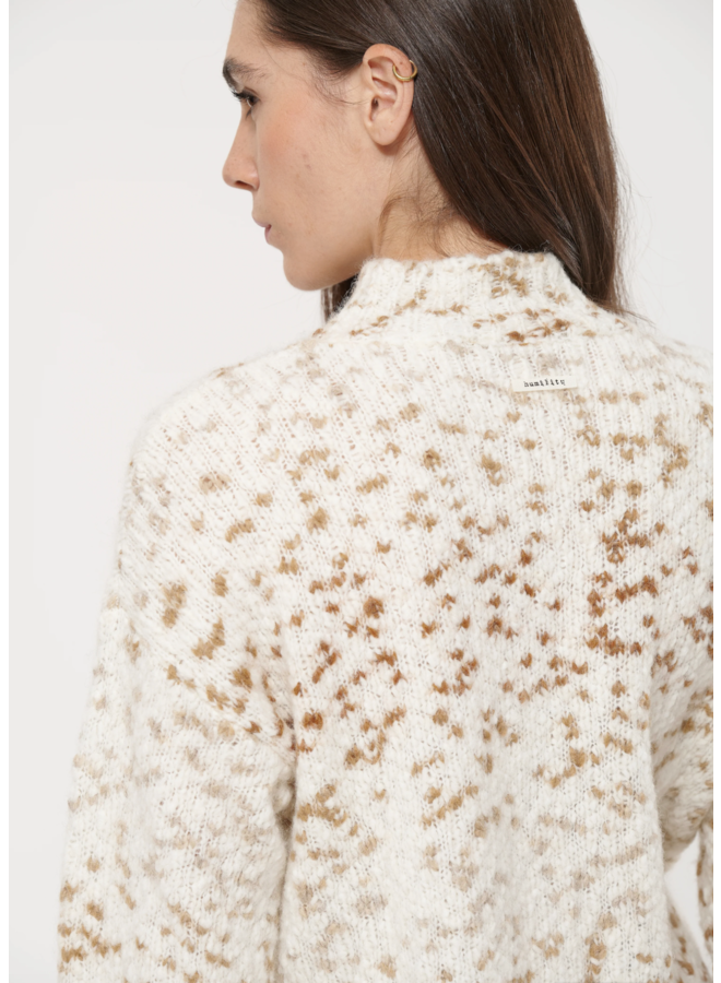 Humility Kisom Pullover Ecru/ Champagne