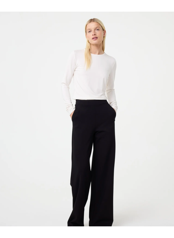 Zoe Top White Knit-ted