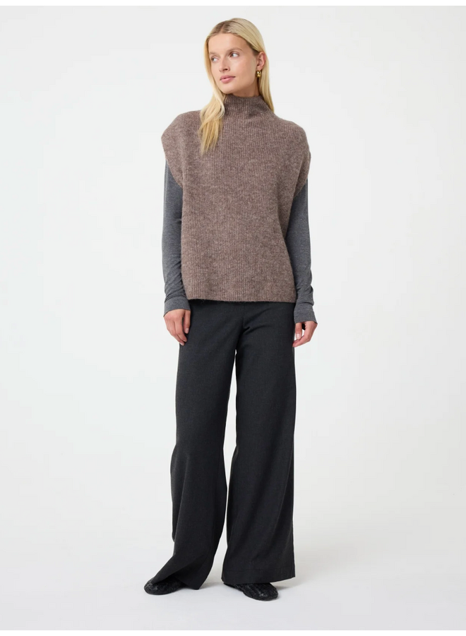 Knit-Ted Rave Pullover Walnut