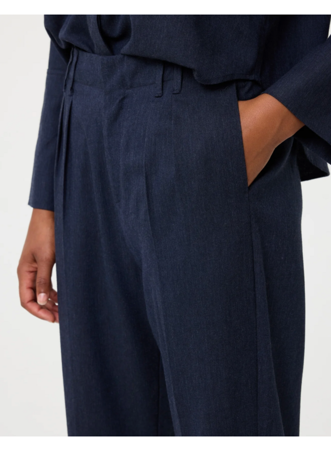 Henny Pants Night Blue Knit-Ted