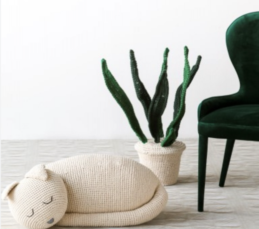 Kinderkamer, kleding, speelgoed