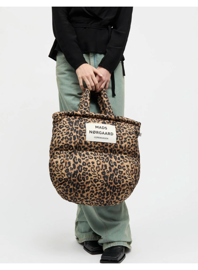 Mads Norgaard Light Ripstop Pillow Bag Leo AOP/Black