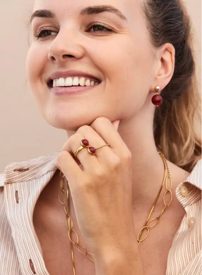 Ellen Beekmans Korte ketting met grote ovale schakel