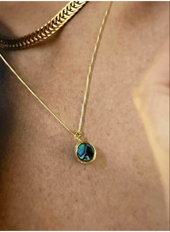 Ketting met parelmoer in kastje (20 inch)  Ellen Beekmans