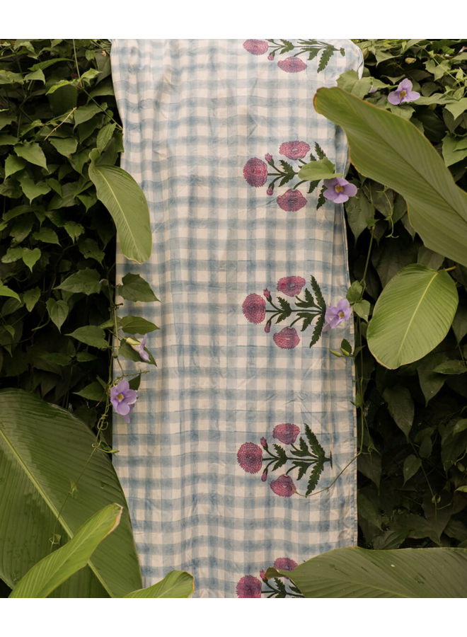 Iris Table Cloth 160 cm x 350 cm Doing Goods