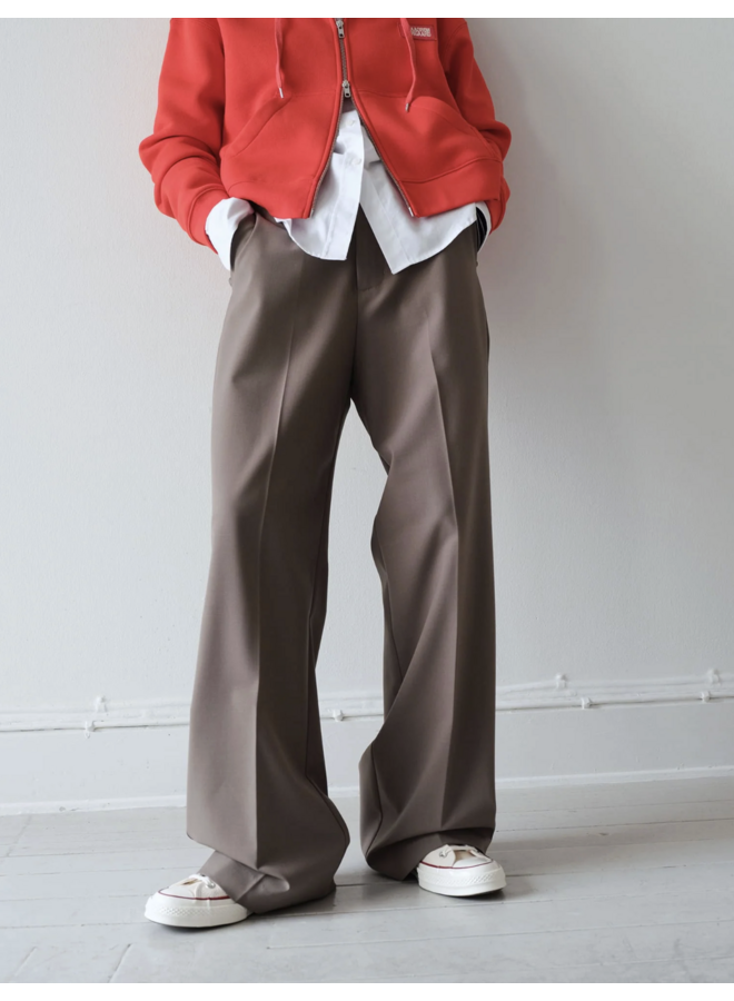 Mads Norgaard  Dense Weave Carlson Pants Walnut