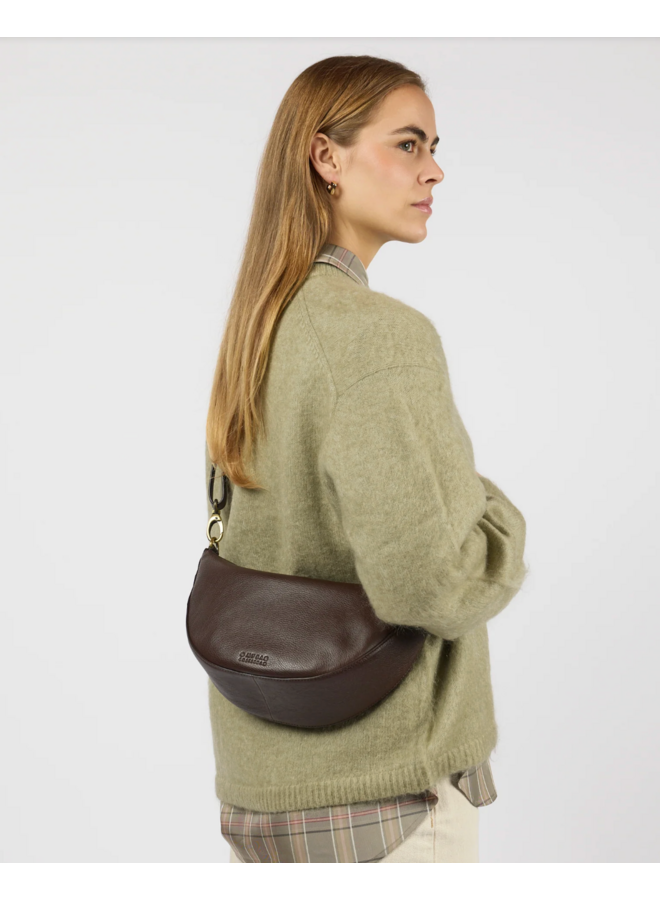 O My Bag Leo Midi Chocolate Soft Grain Leather