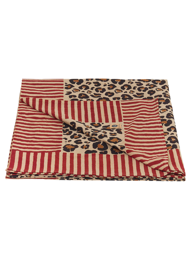 Leopard Double Throw in Tote Bag 240x280 cm. Doing Goods