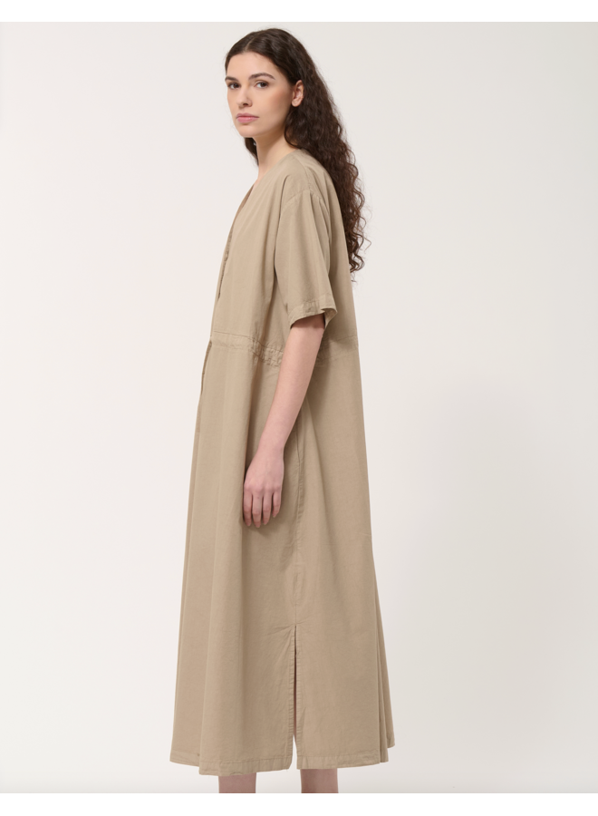 HL-RO-LEONA-O  Robe Beige Humility
