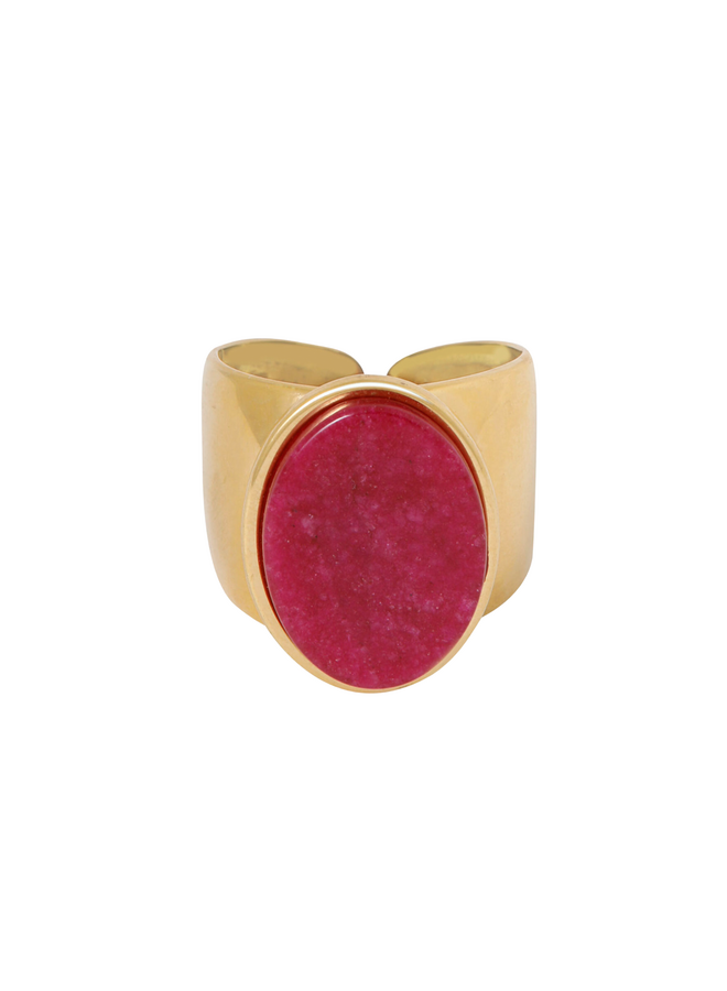 Ellen Beekmans Brede vergulde ring met cyclaam steen maat 18