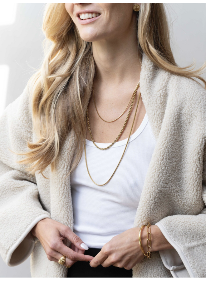 Ellen Beekmans Bold” ring met patroon maat 18