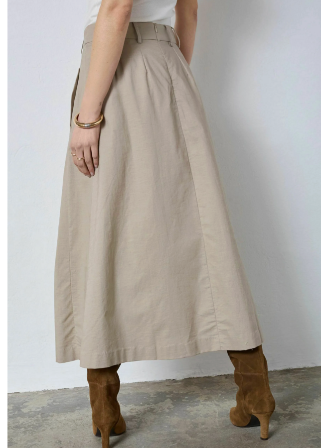 LeilaCC Anya Pleat Skirt Bisquit Co'Couture