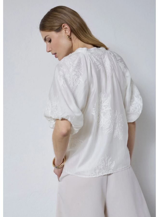 NeaCC SS V-Shirt White Co'Couture