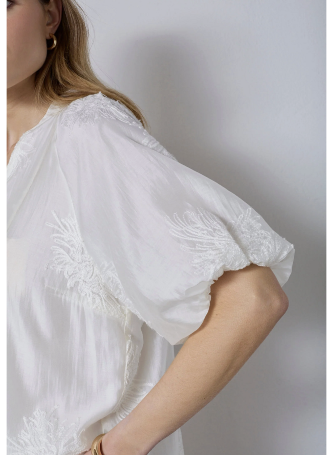 NeaCC SS V-Shirt White Co'Couture