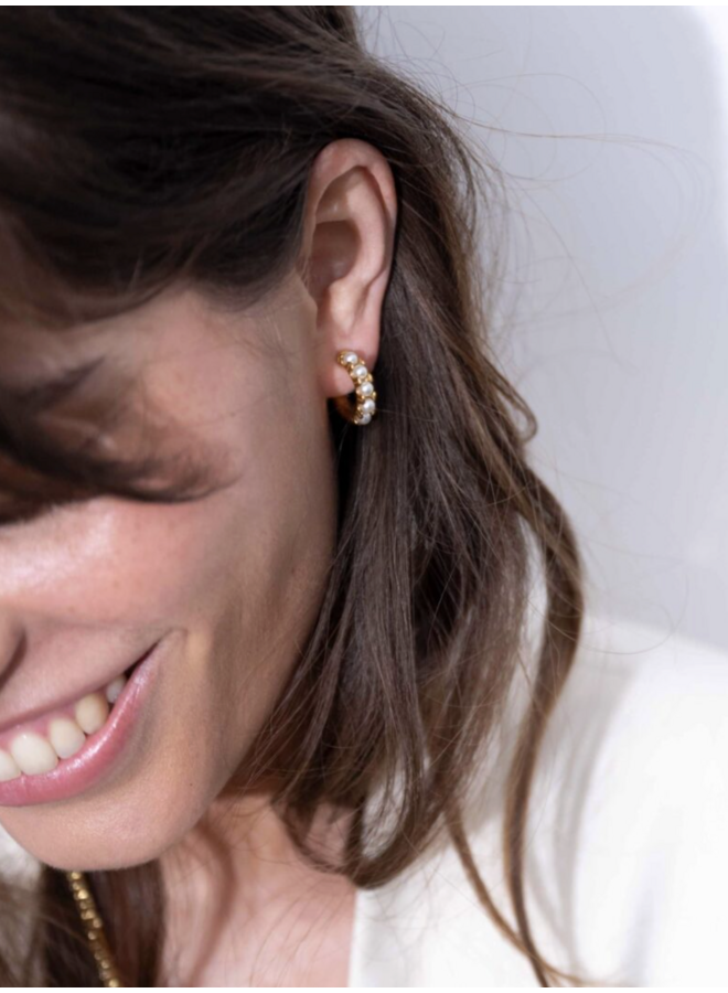 Ellen Beekmans Oorbellen met 5 parels (1.7cm)