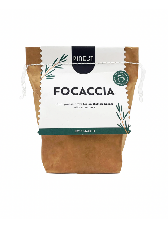 Pineut borrelbrood Focaccia Rozemarijn