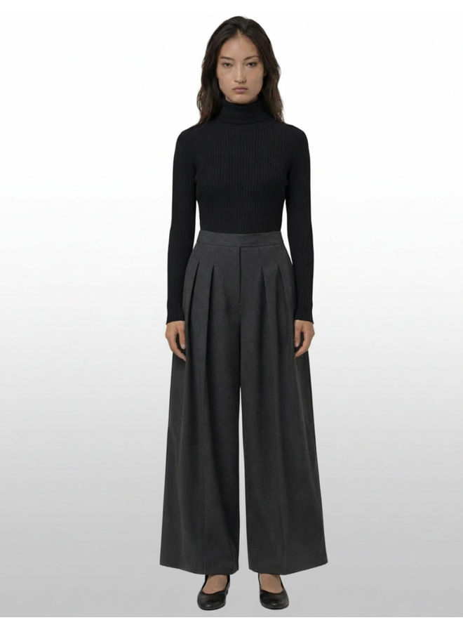 HM-PA-LUTH-I Trousers Charcoal Humility