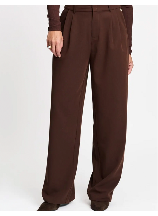 PANTS Marlou Chocolate Brown Pom Amsterdam