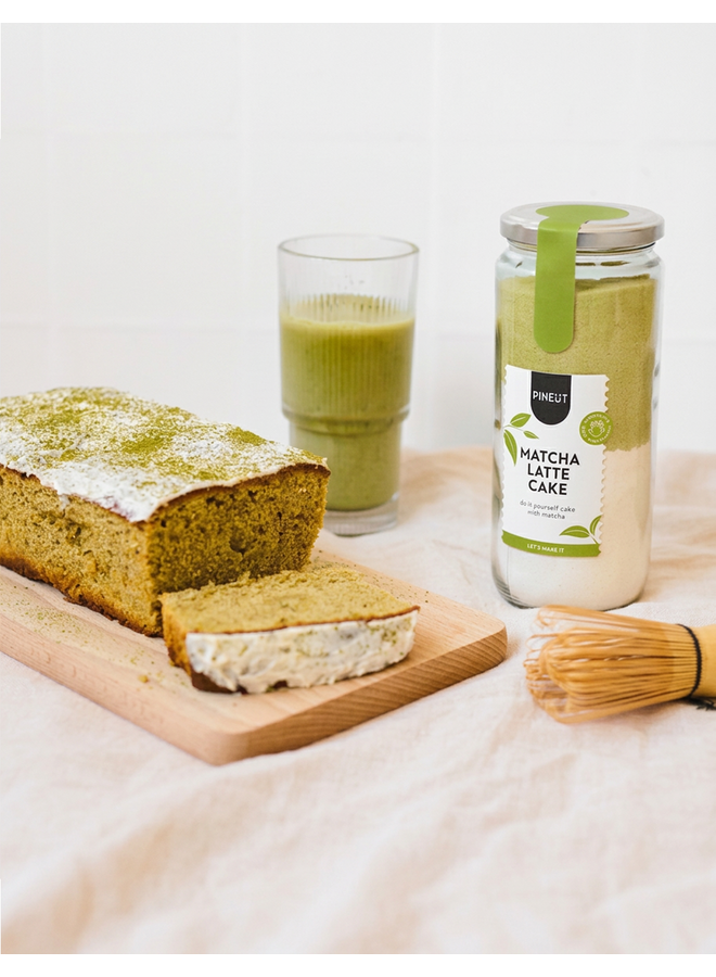 Pineut Cake jar  Matcha Cake