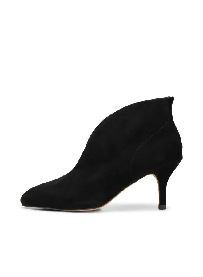 Valentine Low Cut Shoe Boot - Black