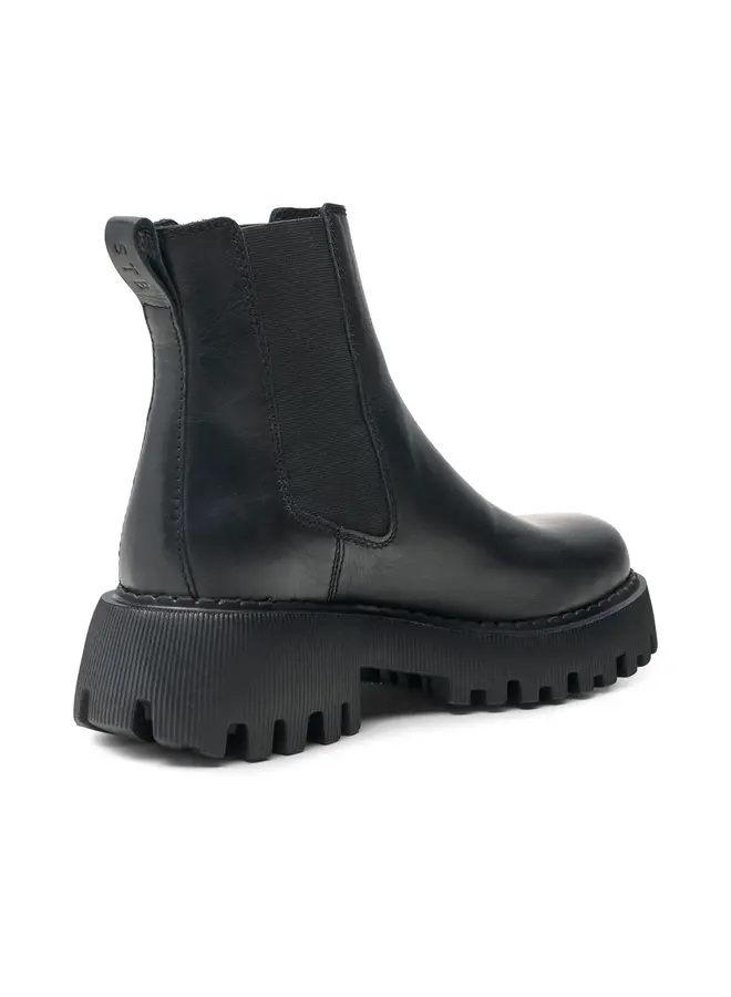 Posey Chelsea Boot - Black