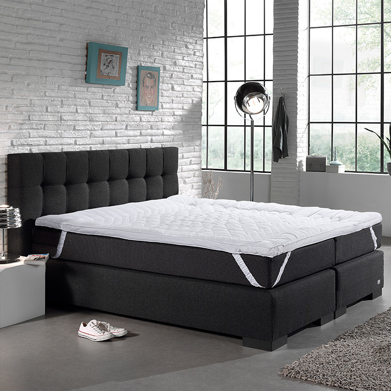 Topmatras / Oplegmatras - 80x200 CM - Swiss Night - Ga naar Dekbed-Discounter.nl & Profiteer Nu Topmatras / Oplegmatras - 80x200 CM - Swiss Night - Ga naar Dekbed-Discounter.nl & Profiteer Nu