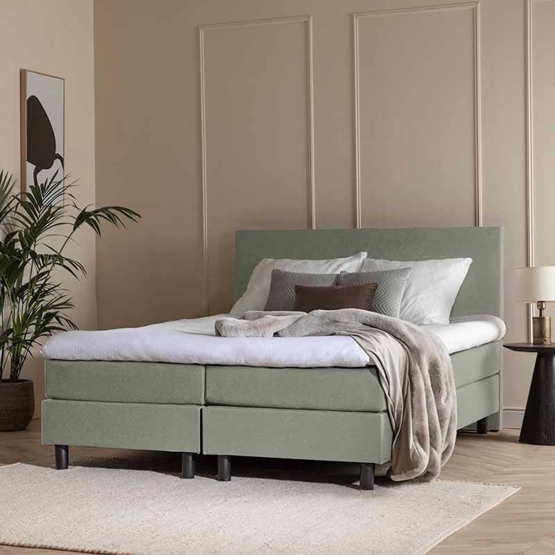 2-Persoons Boxspring Julia Comfort Groen 140x210 cm Pocketvering Inclusief Topper Dekbed-Discounter.