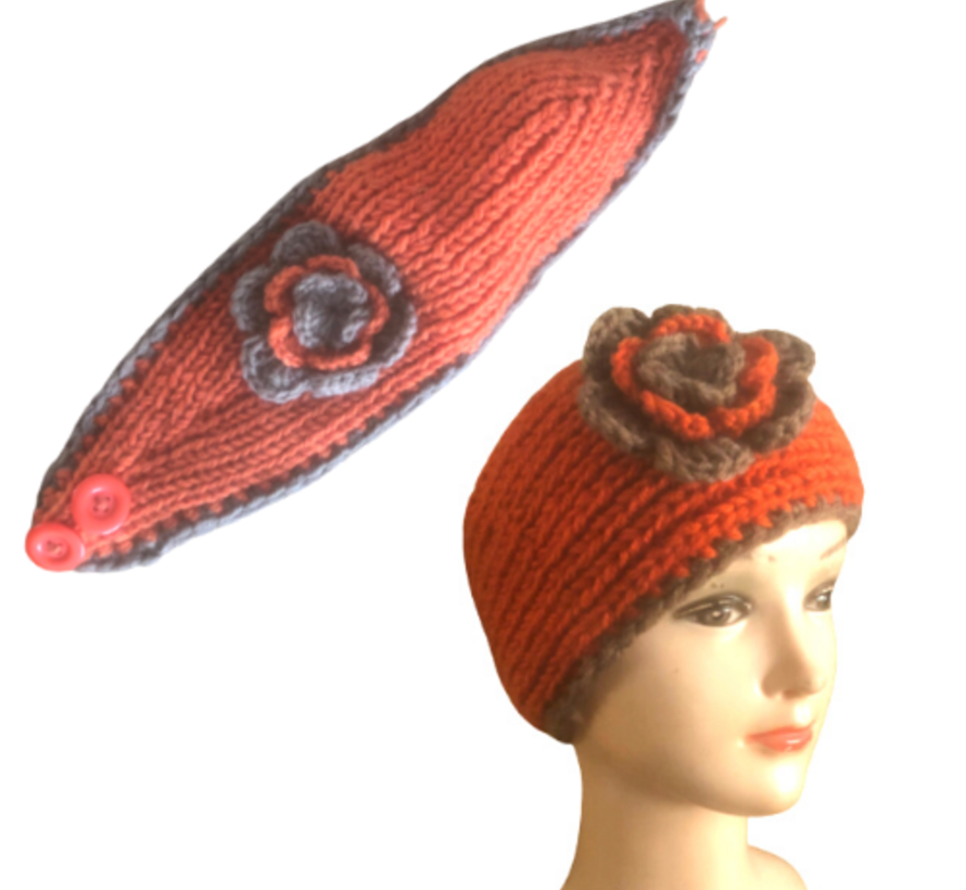 Handgebreide hoofdband bloem oranje