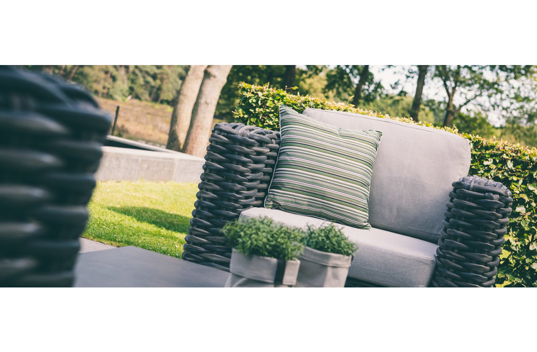 Apple Bee - Sierkussen - Forest breeze 45 x 45 cm met bies in Natural